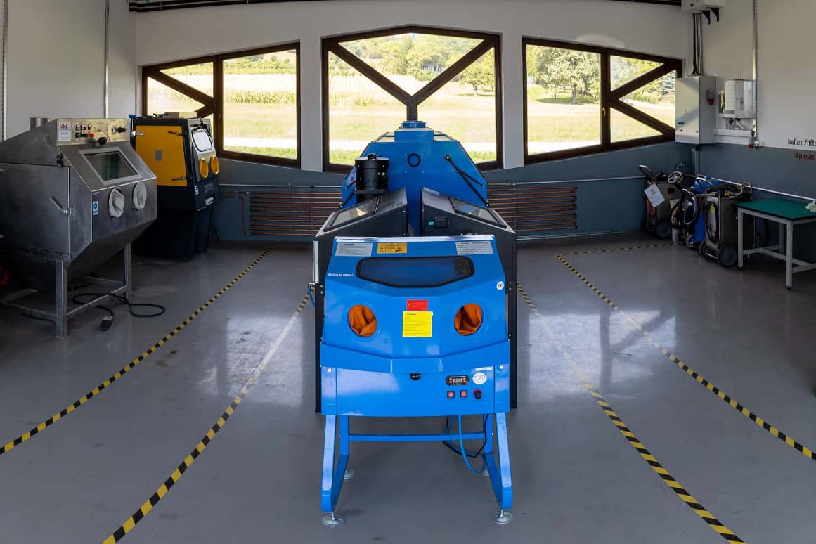 Panorama peskalnega laboratorija Tesi